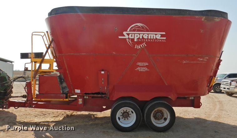 image for item DG1477 Supreme International 1600T  feed mixer