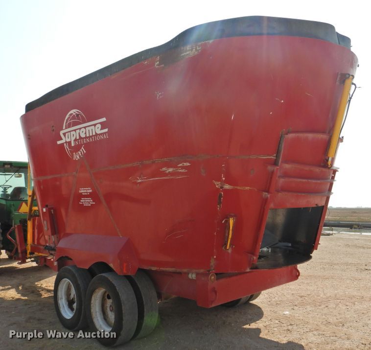 image for item DG1477 Supreme International 1600T  feed mixer