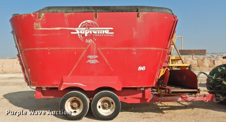 image for item DG1477 Supreme International 1600T  feed mixer