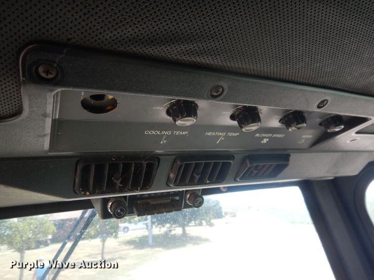 image for item DG4581 John Deere 7720 combine