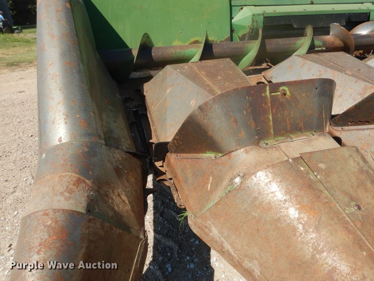 image for item DG4581 John Deere 7720 combine