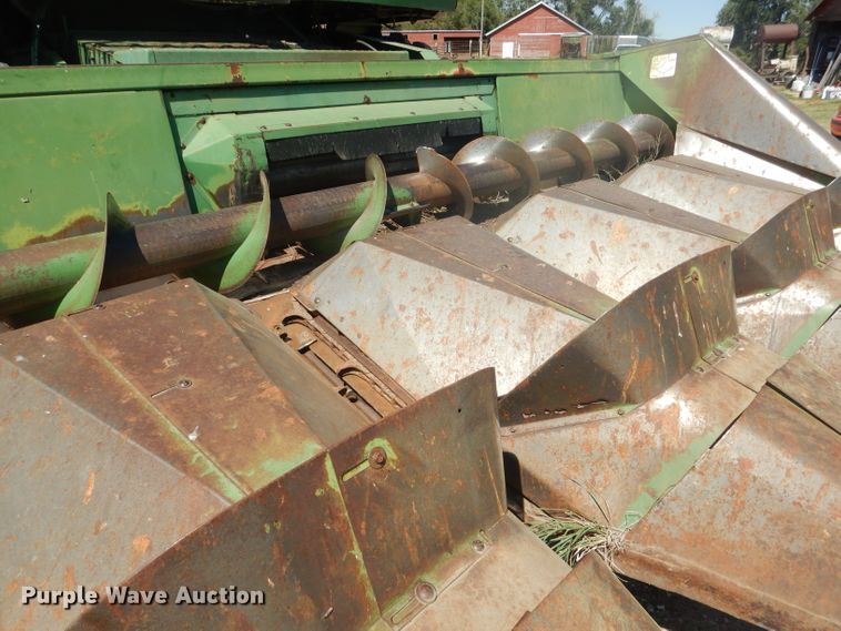 image for item DG4581 John Deere 7720 combine