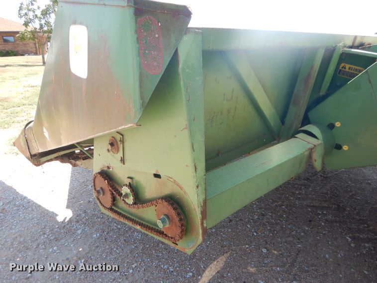 image for item DG4581 John Deere 7720 combine