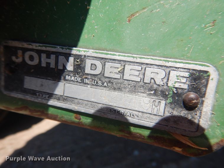 image for item DG4581 John Deere 7720 combine