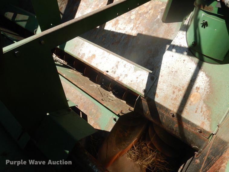 image for item DG4581 John Deere 7720 combine