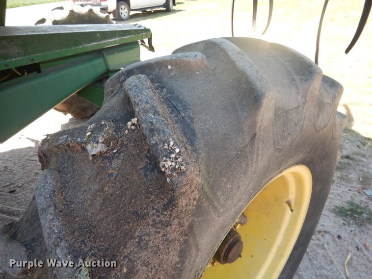 image for item DG4581 John Deere 7720 combine