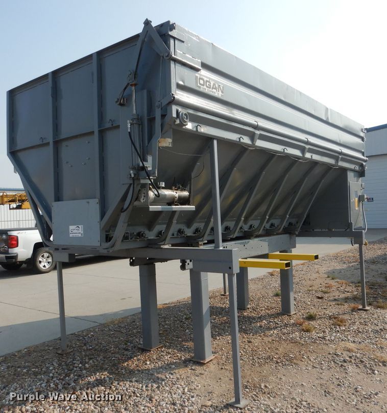 image for item DG4582 Logan I2608 hopper