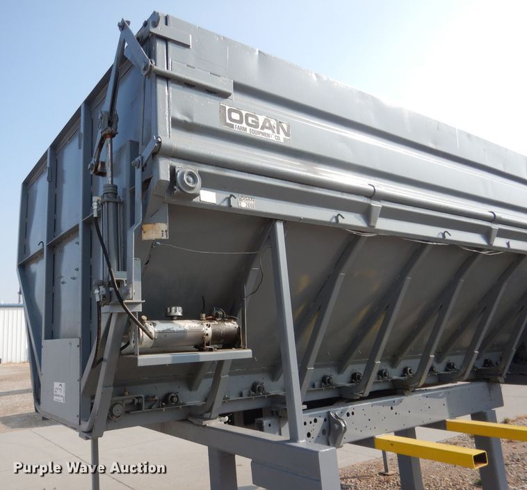 image for item DG4582 Logan I2608 hopper