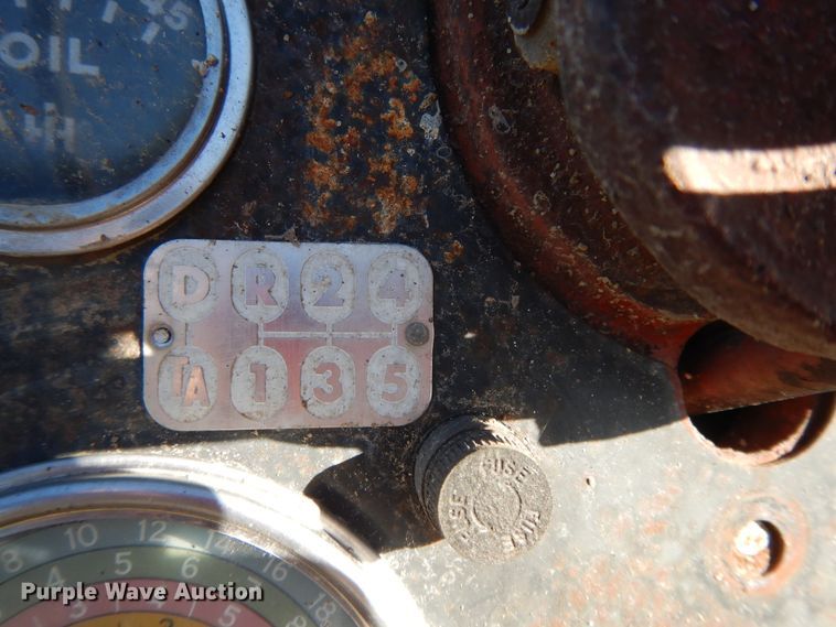 image for item DH0130 1963 Farmall 560  tractor