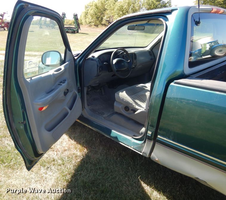 image for item DH0133 1998 Ford F150  pickup truck