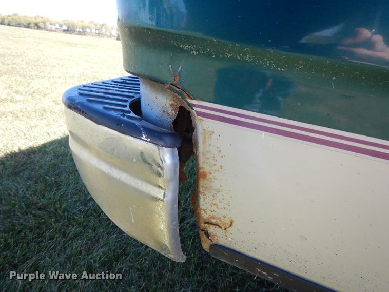 image for item DH0133 1998 Ford F150  pickup truck