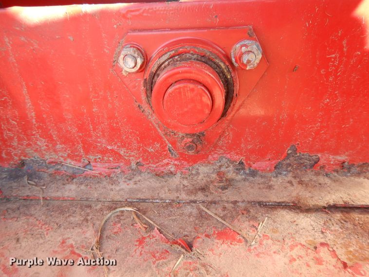 image for item DH0134 1992 New Holland 575  small square baler