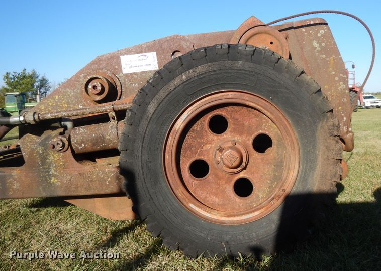 image for item DH0135 Garwood 23 scraper