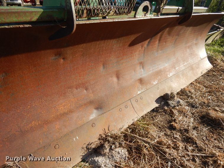 image for item DH0137 John Deere 14'W front blade