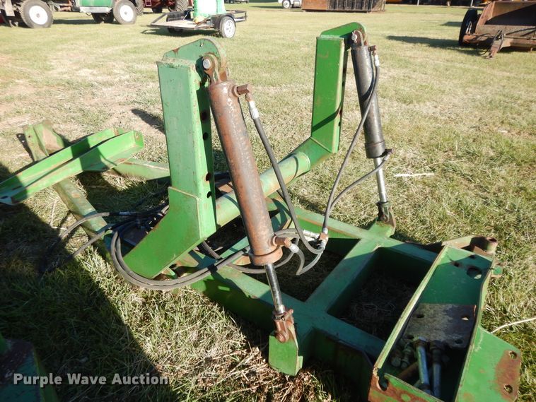 image for item DH0137 John Deere 14'W front blade