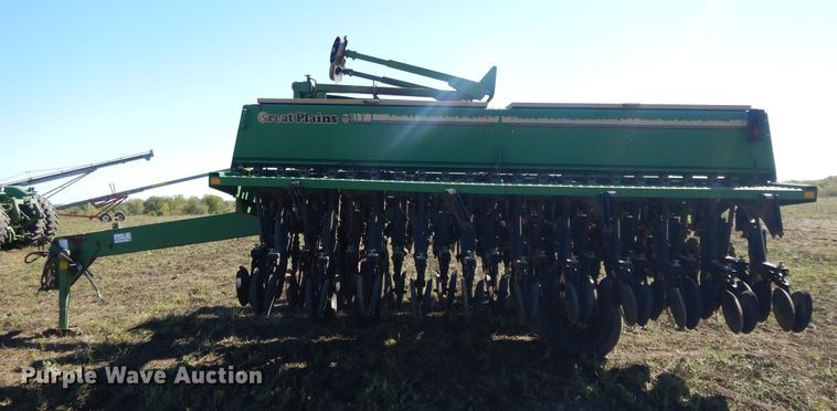 image for item DH0145 1998 Great Plains 2N-3010 grain drill
