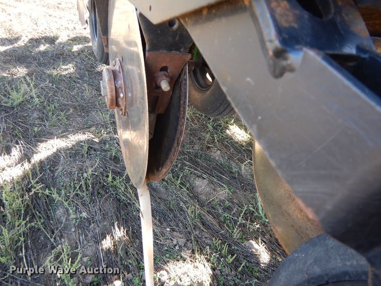 image for item DH0145 1998 Great Plains 2N-3010 grain drill