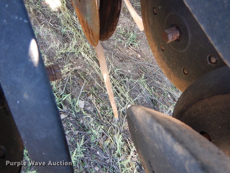 image for item DH0145 1998 Great Plains 2N-3010 grain drill