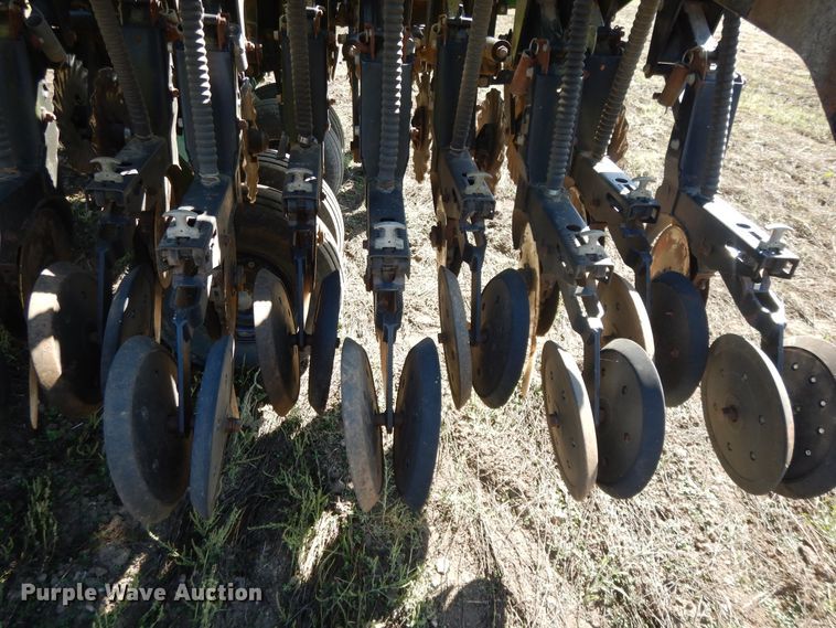 image for item DH0145 1998 Great Plains 2N-3010 grain drill