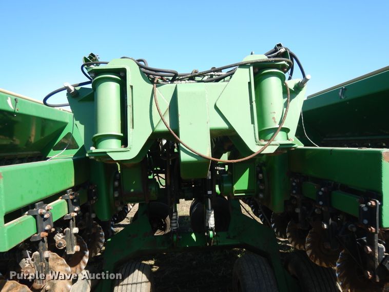 image for item DH0145 1998 Great Plains 2N-3010 grain drill