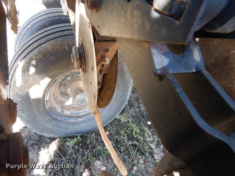 image for item DH0145 1998 Great Plains 2N-3010 grain drill