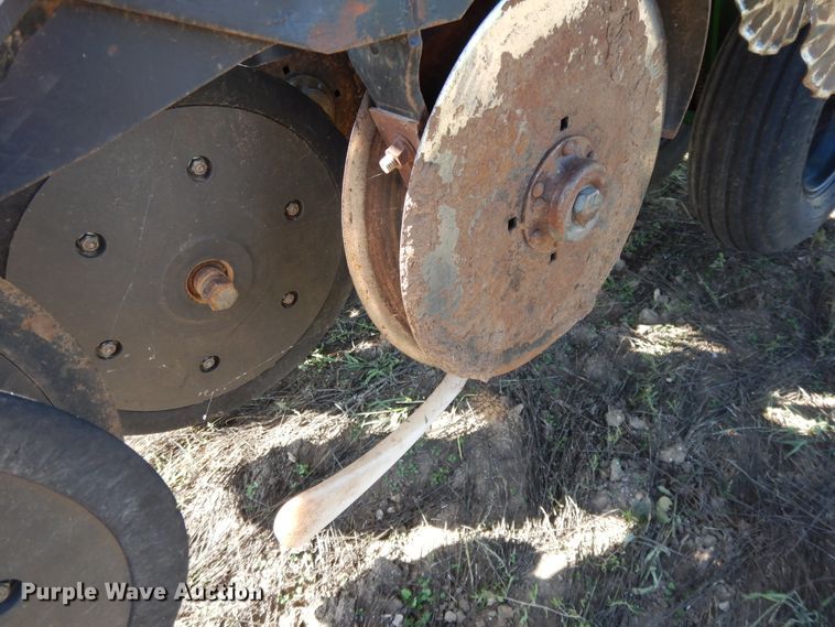 image for item DH0145 1998 Great Plains 2N-3010 grain drill