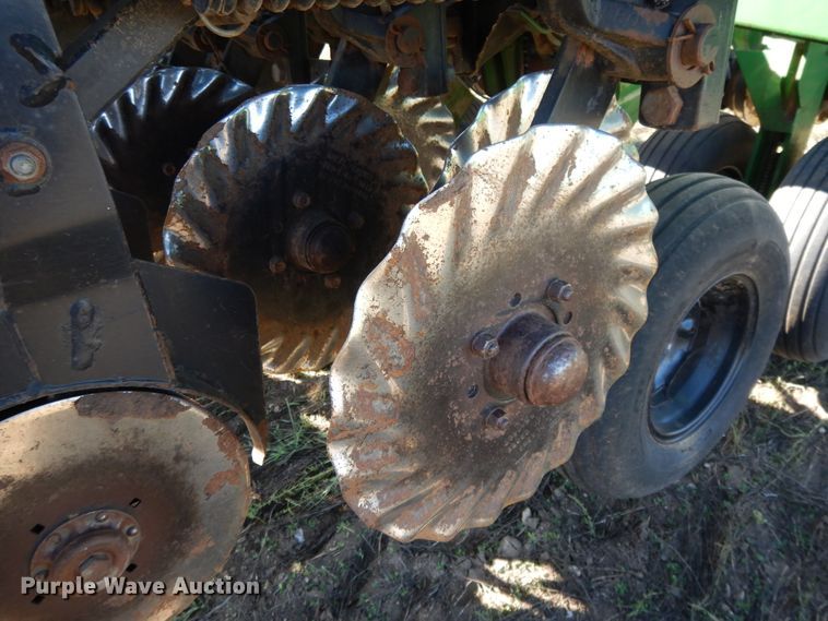 image for item DH0145 1998 Great Plains 2N-3010 grain drill