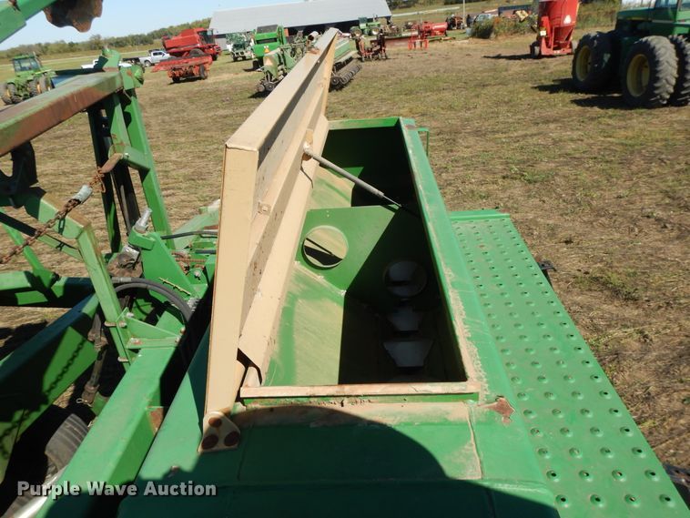 image for item DH0145 1998 Great Plains 2N-3010 grain drill