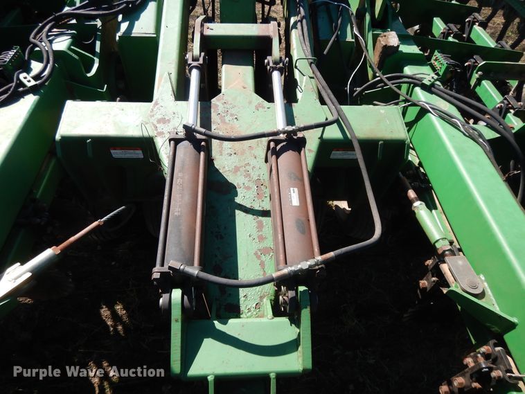 image for item DH0145 1998 Great Plains 2N-3010 grain drill