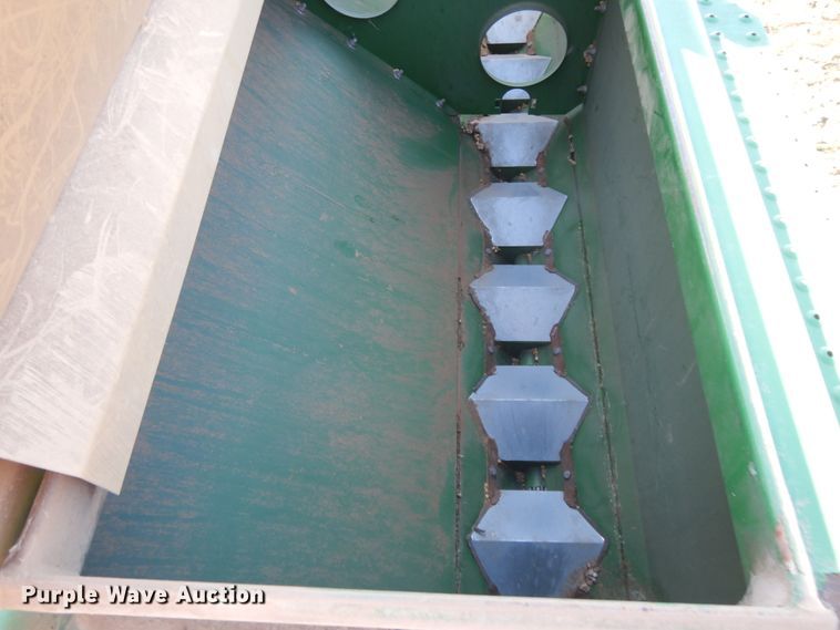 image for item DH0145 1998 Great Plains 2N-3010 grain drill