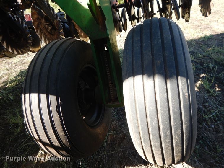 image for item DH0145 1998 Great Plains 2N-3010 grain drill