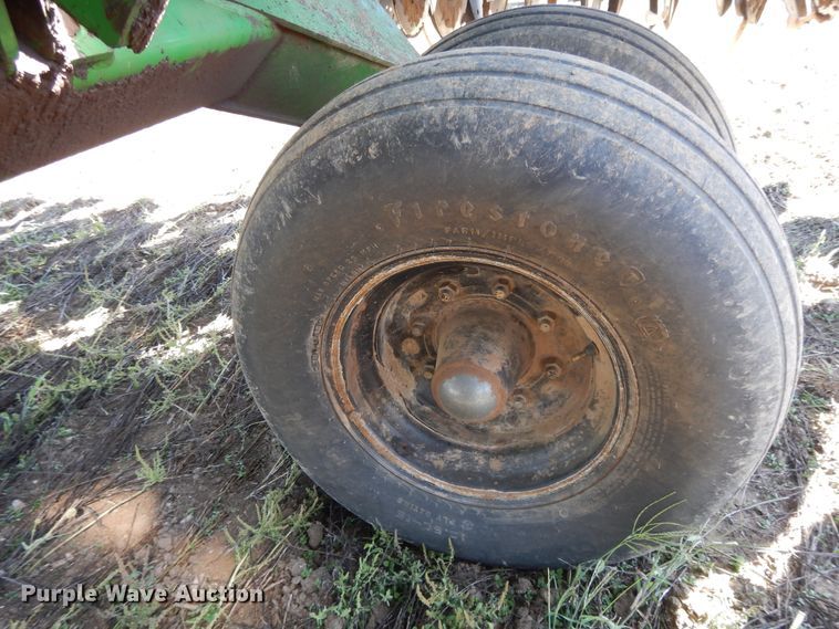 image for item DH0145 1998 Great Plains 2N-3010 grain drill