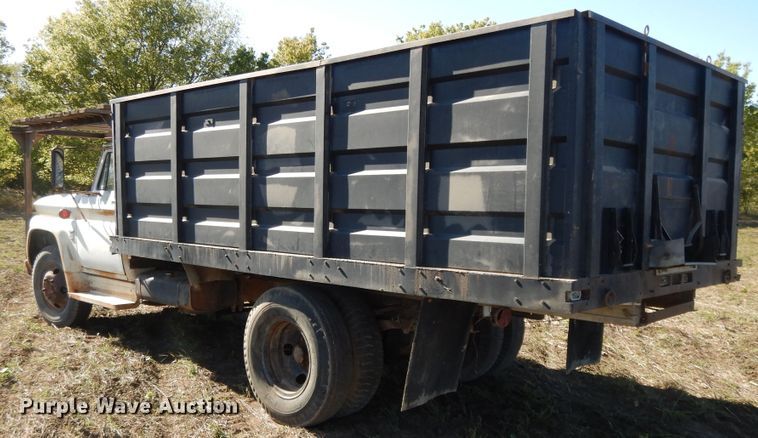 image for item DH0147 1964 Chevrolet 60  grain truck