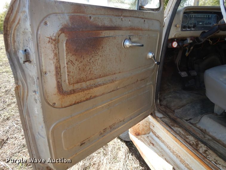 image for item DH0147 1964 Chevrolet 60  grain truck