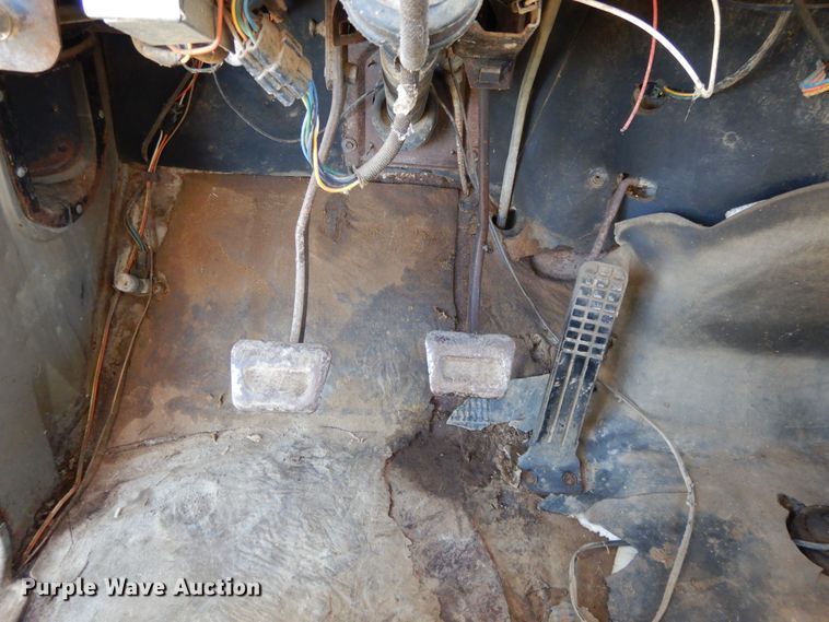 image for item DH0147 1964 Chevrolet 60  grain truck