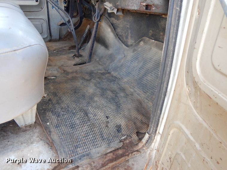 image for item DH0147 1964 Chevrolet 60  grain truck