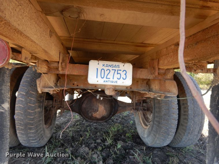 image for item DH0147 1964 Chevrolet 60  grain truck