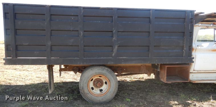 image for item DH0147 1964 Chevrolet 60  grain truck