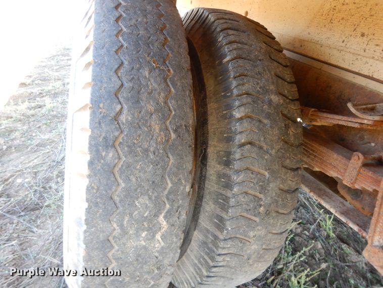 image for item DH0147 1964 Chevrolet 60  grain truck