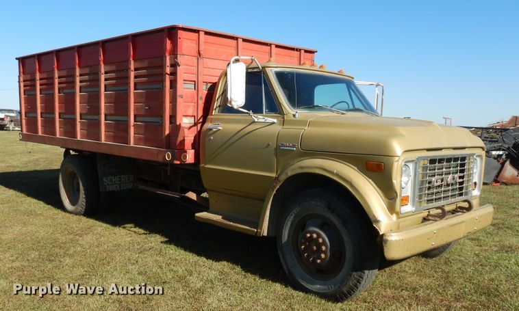 image for item DH0148 1972 GMC 5500  grain truck