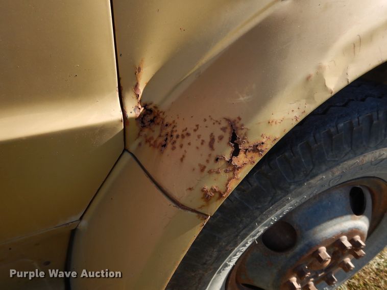 image for item DH0148 1972 GMC 5500  grain truck