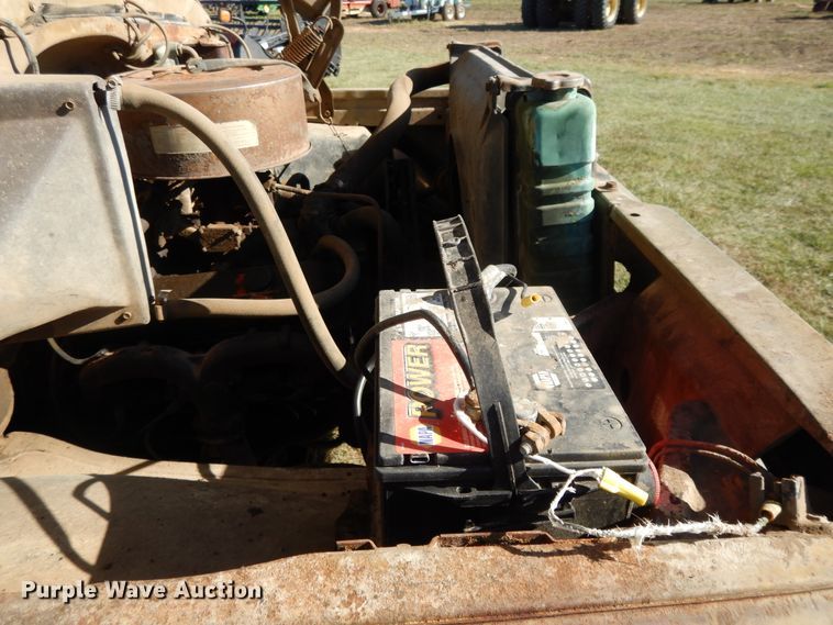 image for item DH0148 1972 GMC 5500  grain truck