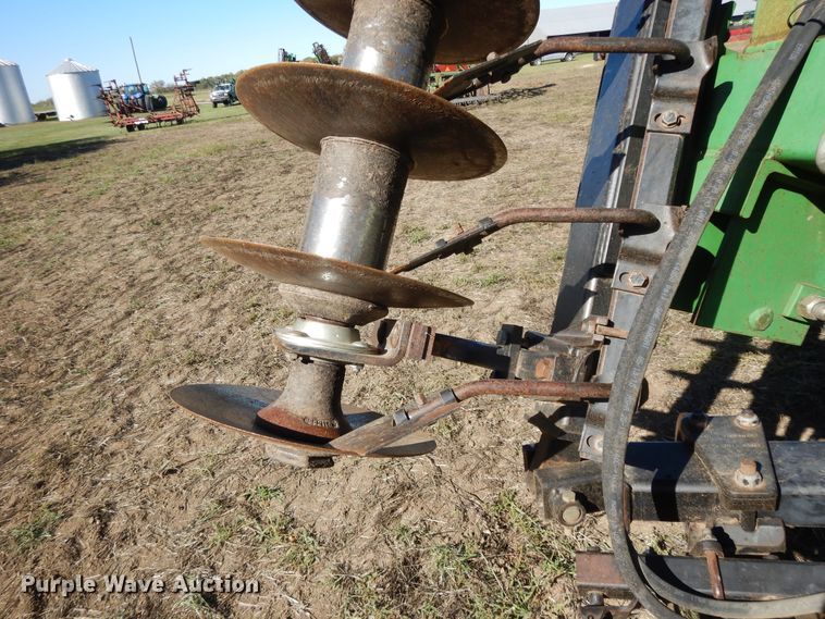 image for item DH0149 John Deere 635 tandem off-set disk