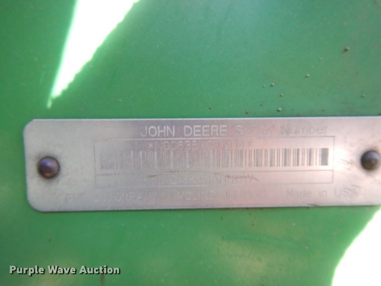 image for item DH0149 John Deere 635 tandem off-set disk