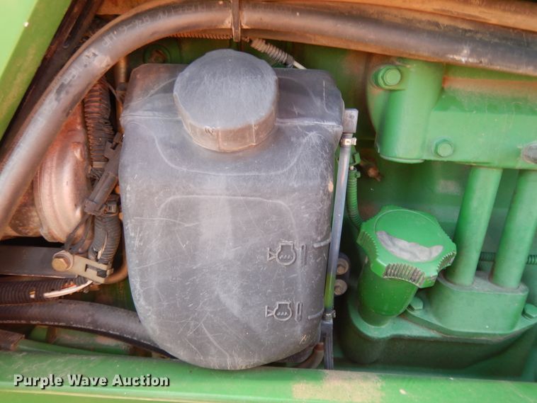 image for item DH0150 1998 John Deere 7810  tractor