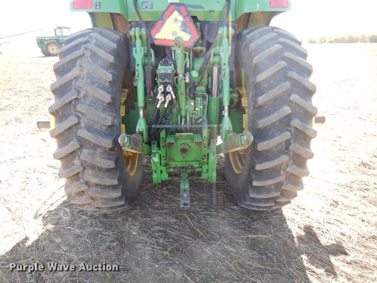 image for item DH0150 1998 John Deere 7810  tractor