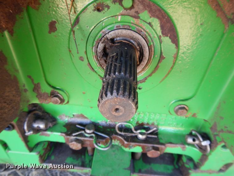 image for item DH0150 1998 John Deere 7810  tractor