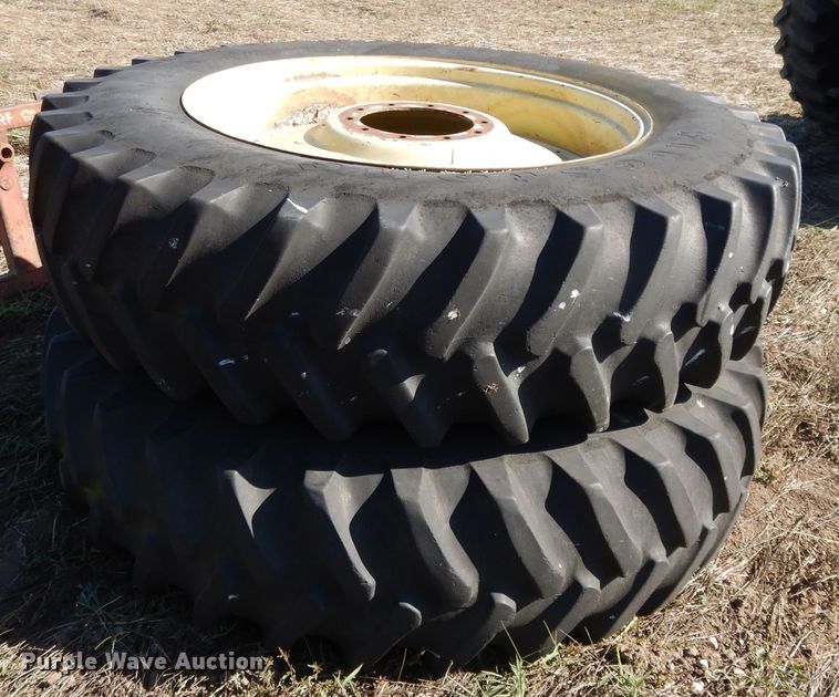 image for item DH0150 1998 John Deere 7810  tractor