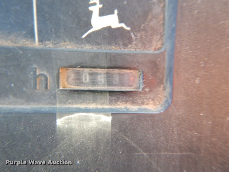 image for item DH0151 1982 John Deere 8650  4WD tractor