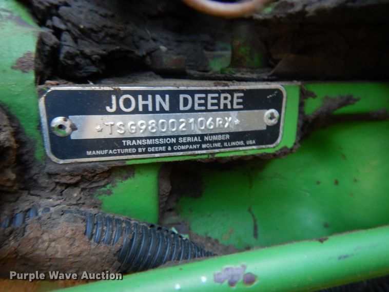 image for item DH0151 1982 John Deere 8650  4WD tractor